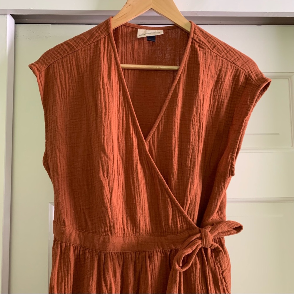 NWOT cotton Universal Thread wrap dress